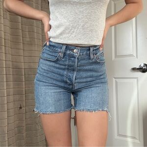 Aritzia 50s Arlo Shorts